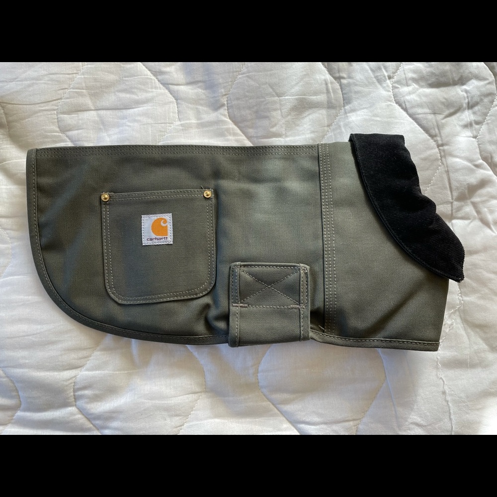 Carhartt medium dog coat - chore green
